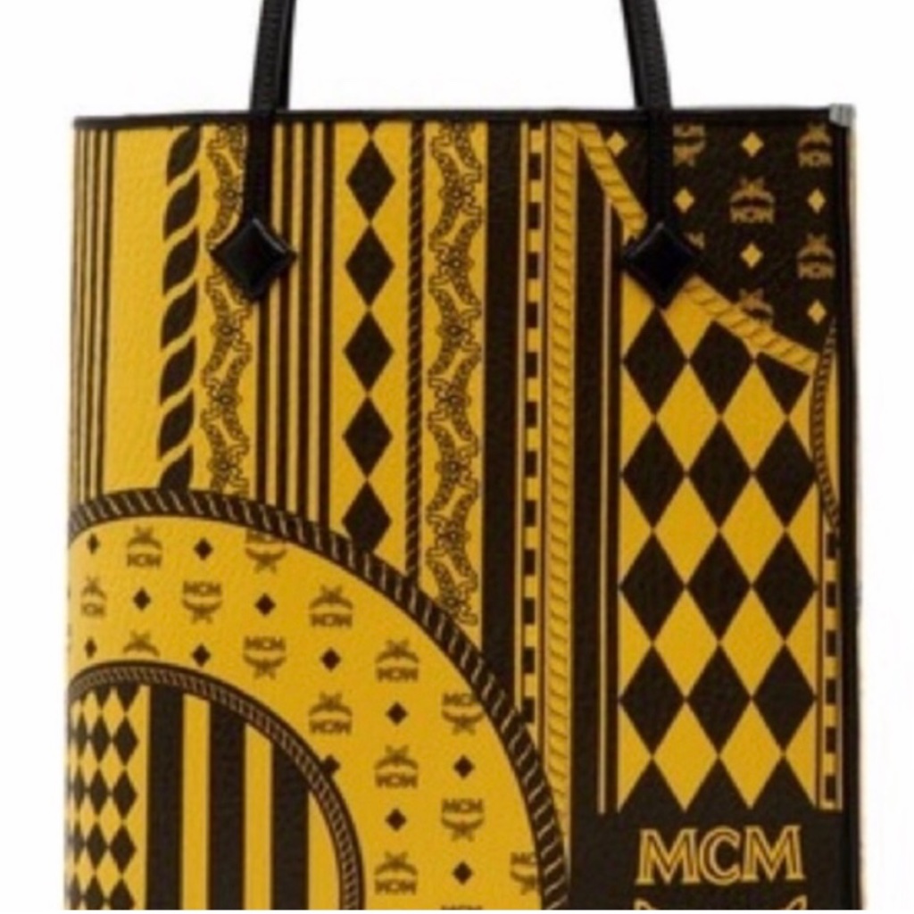 Mcm Geometric Yellow And Black Shoulder Bag